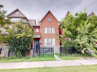 9 Elia Ln, Toronto, ON M3J0E5