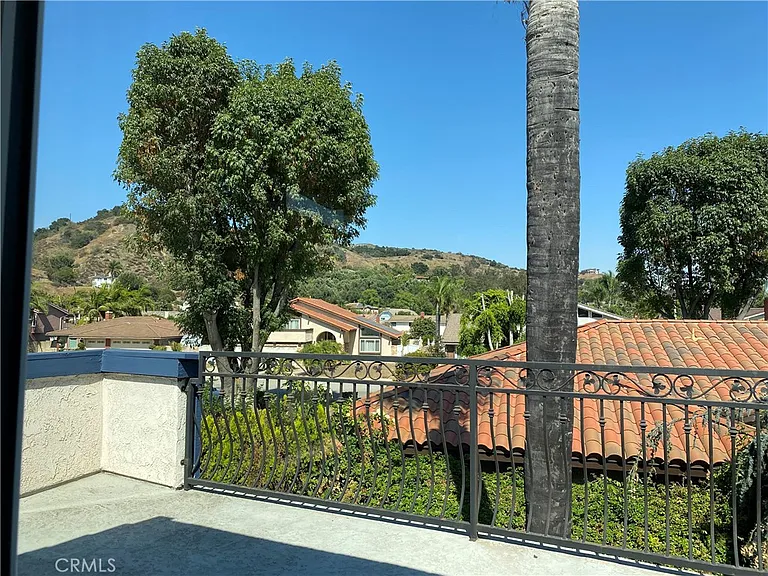 2072 Maverick Cir — Photo 30