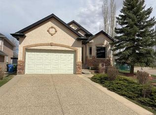 157 W Valley Creek Pl NW, Calgary, AB T3B5V1