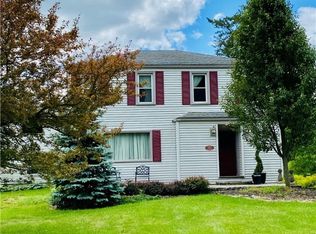 3905 Dobbins Rd, Poland, OH 44514