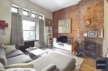 Rented by Bond New York