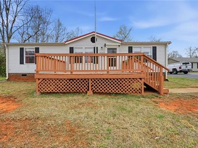 2862 Eagle Point Dr, Trinity, NC, 27370