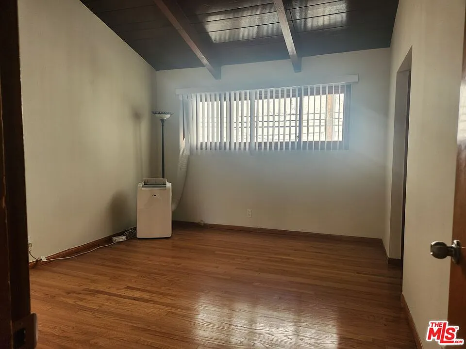 1 bed, 1.0 bath, 700 sqft, $1,750 — Photo 4