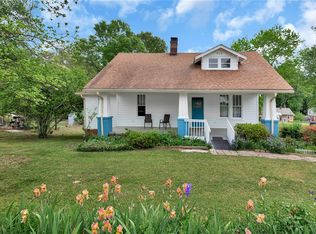 212 Florence St, Pickens, SC 29671