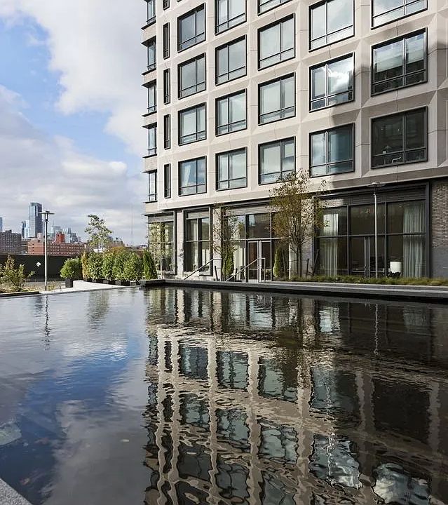 1st image of 550 Vanderbilt Ave #623