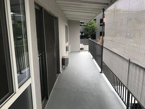5th image of 5305 Lindley Ave APT 20
