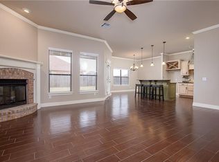1820 Grainer St, Yukon, OK 73099