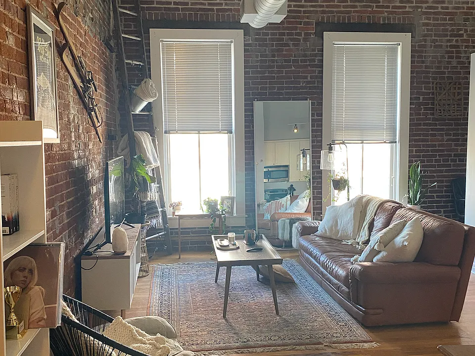 310 Delawareunit #309