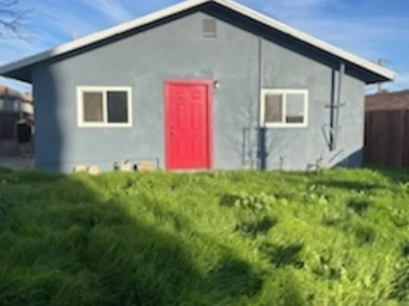 2318 Gage St, Bakersfield, CA 93305