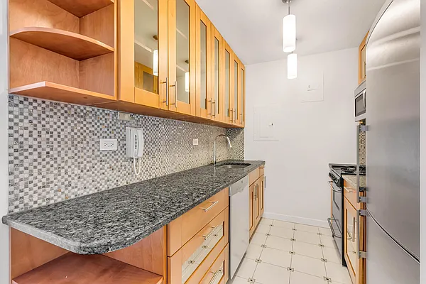 Sold by Compass | media 5
