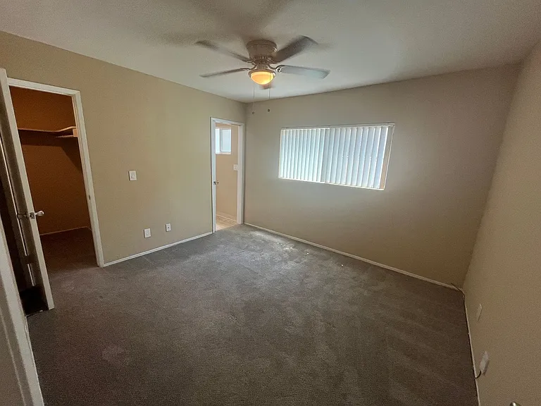 5065 W Point Loma Blvd #C — Photo 12