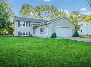 6865 Vintage Dr, Hudsonville, MI 49426