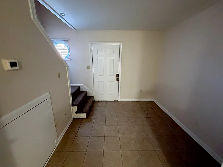 700 Kecoughtan Rd #C — Photo 7