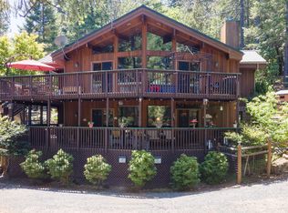 856 Greentree Loop, Grants Pass, OR 97527