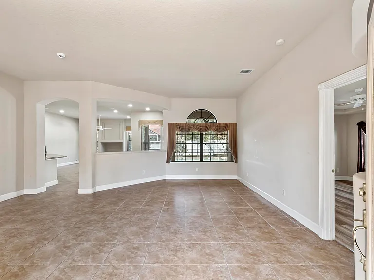 88 Covington Ln — Photo 8