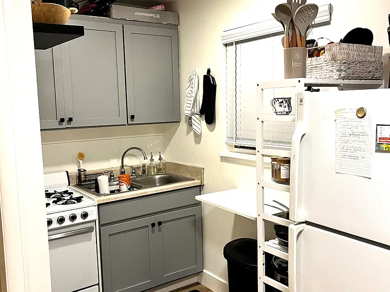 142 N 100 E #2 — Photo 2