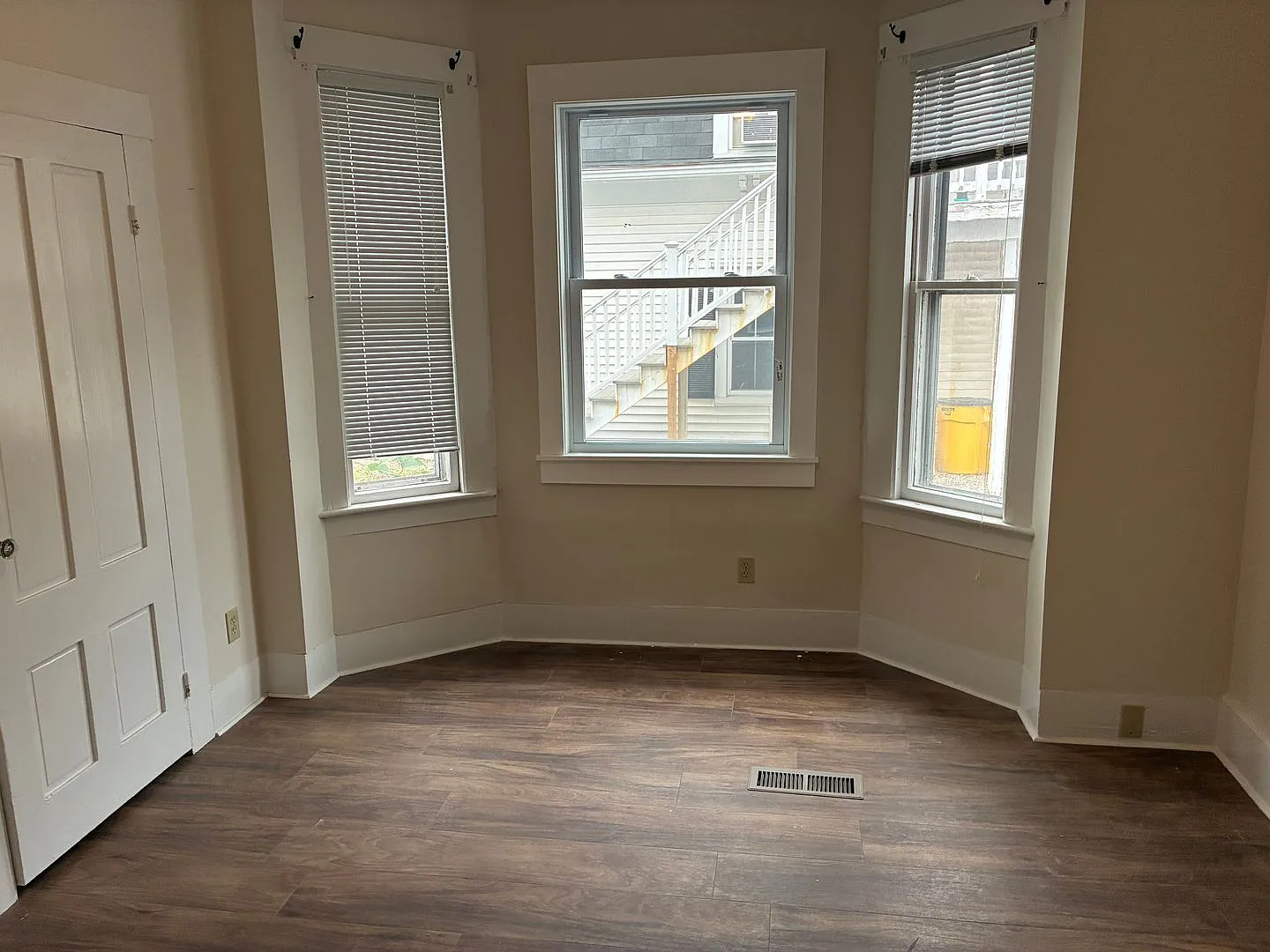 18 Fifth St — Photo 3