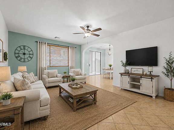 3rd image of 1633 W LACEWOOD Place