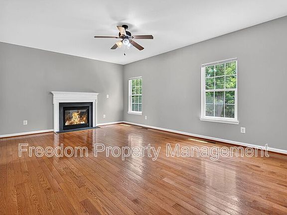 2nd image of 7629 Hamelin Ln
