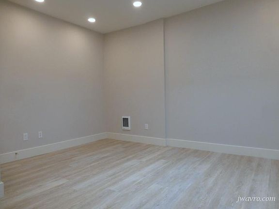 5th image of 1801 Beach St #F