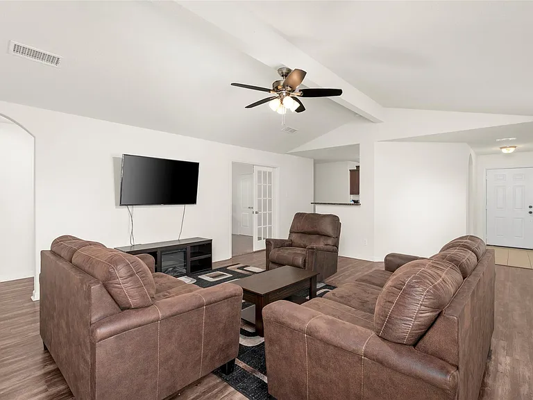 9719 Montana Sapphire Ln — Photo 5