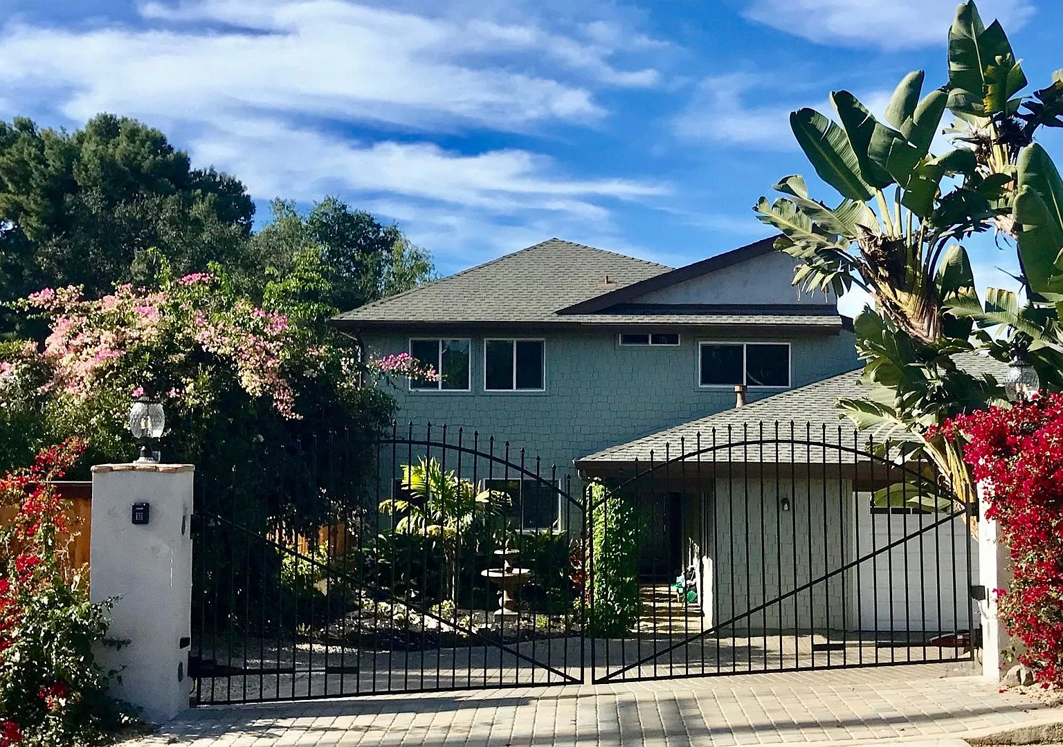 Exceptional Oceanside Retreat with Ocean Views, Resort-Style Outdoor Living & Spacious Interior — Photo 2