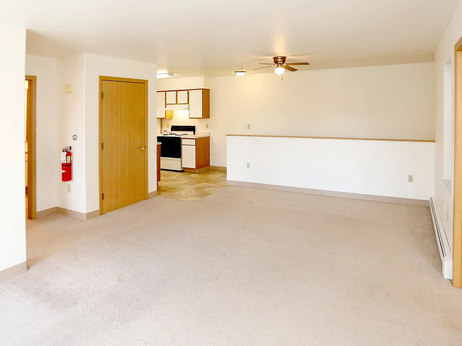 2 bed, 846 sqft, $1,085 — Photo 3