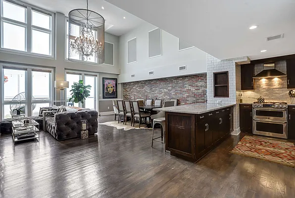 Sold by Casandra Properties Inc. | media 4