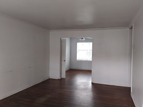 2nd image of 1633 E 10th St #1