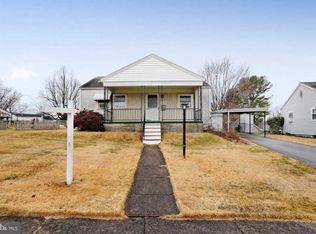 1209 Crescent Rd, Hagerstown, MD 21742