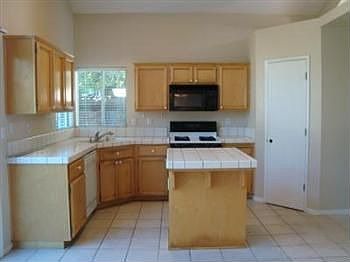 3rd image of 9130 Bungalow Way
