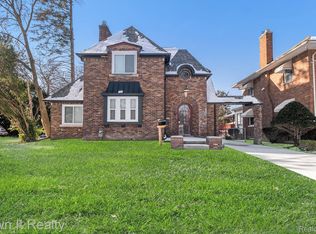 16745 Edinborough Rd, Detroit, MI 48219