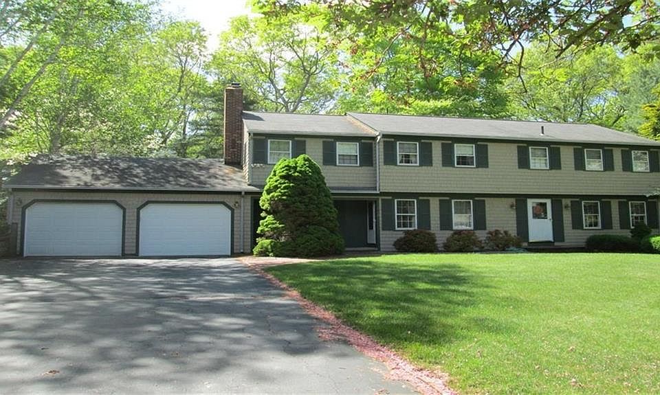 1st image of 60 Walnut Dr