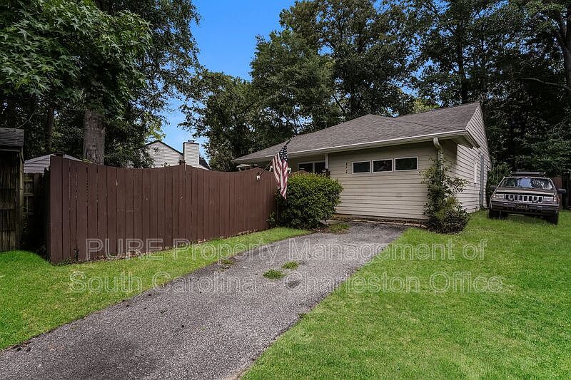 1st image of 312 Macgregor Dr