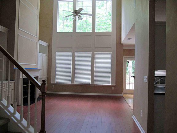 4th image of 4137 Kingsley Park Ct