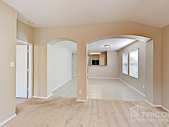 5th image of 1581 Gateshead Dr
