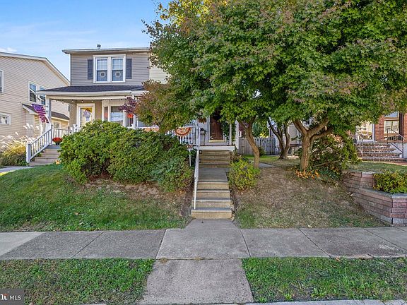 2nd image of 317 N Llanwellyn Ave