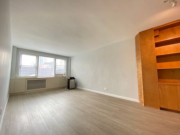 2nd image of 50 Bayard St APT 6Q