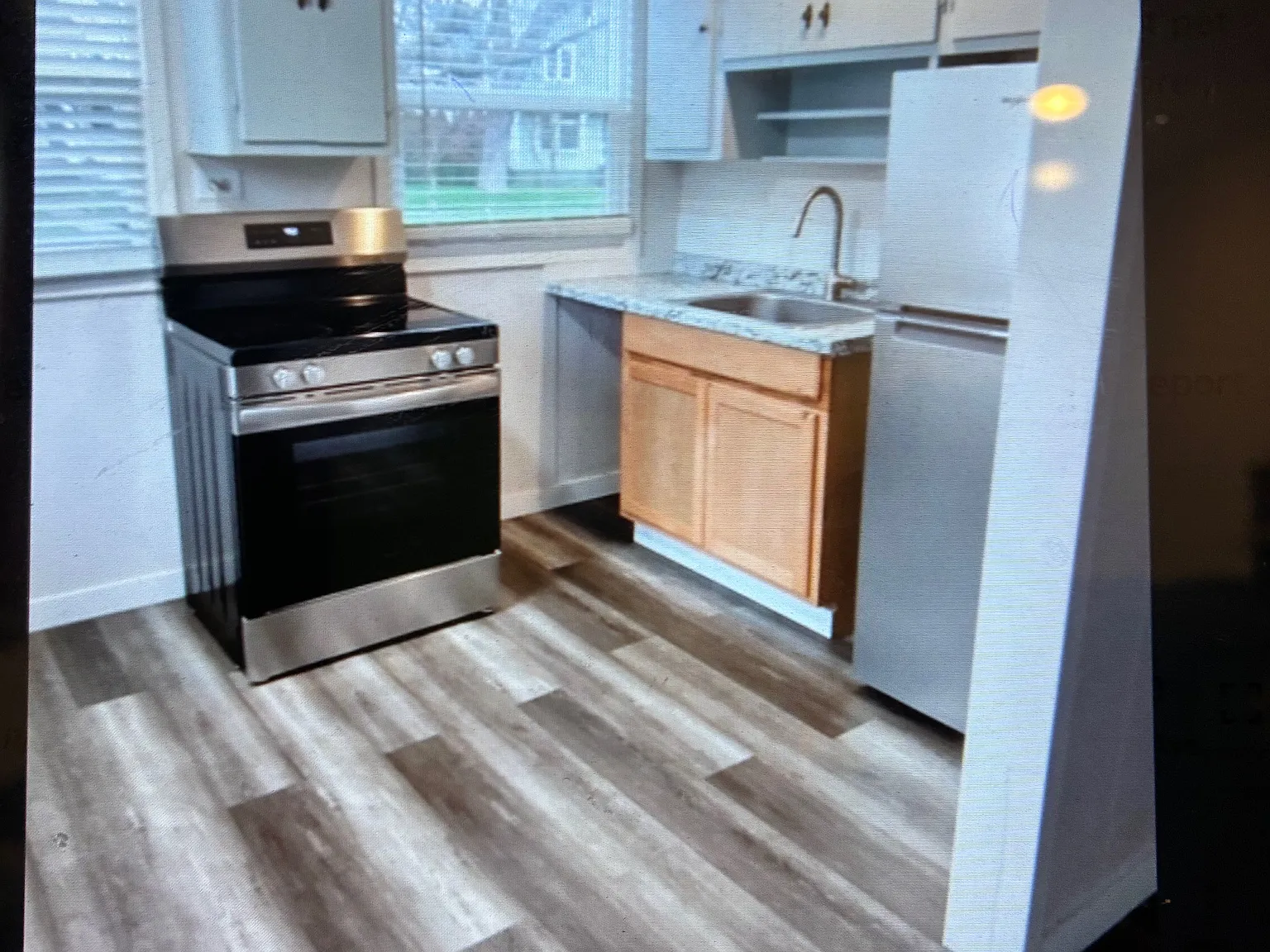 Studio, 650 sqft, $895 — Photo 2