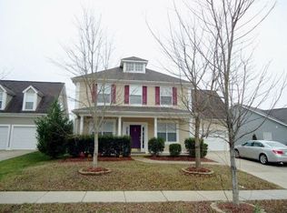 1065 Stonedown Ln, Matthews, NC 28104