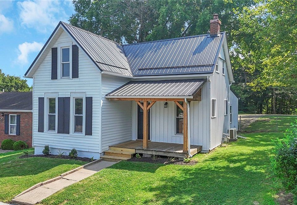 1st image of 134 Mill St