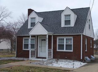 1633 Trinity Pl NW, Canton, OH