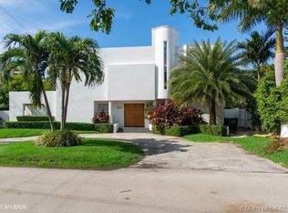 524 Ridgewood Rd #524, Key Biscayne, FL 33149