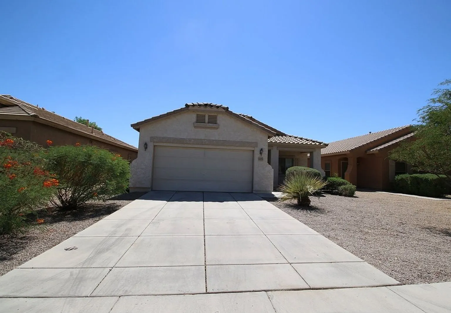 3 bed, 2.0 bath, 1506 sqft, $1,995 — Photo 1