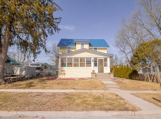 413 D Ave, Kalona, IA 52247