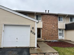 533 Thomas Rd, Bolingbrook, IL 60440
