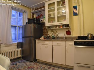 74 Myrtle St APT 1A, Boston, MA 02114