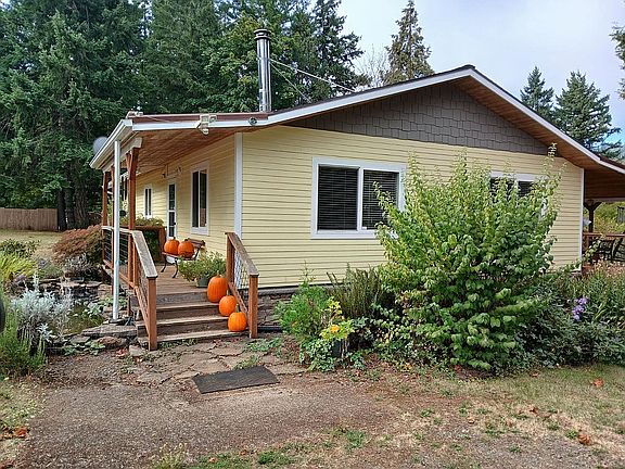 2nd image of 46979 Airport Rd