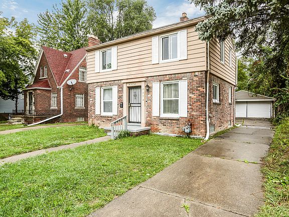 2nd image of 4374 Devonshire Rd