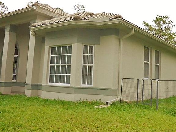 2nd image of 860 Everglades Blvd S